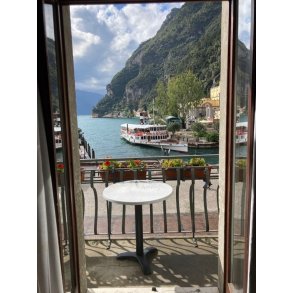 Hotel Centrale 28t march - 5th april 2026 m halvpension