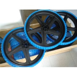 Trolley for Europe dinghy - Magic with set up